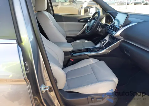 2024 Mitsubishi Eclipse Cross Se S-Awc/Sel S-Awc z USA, uszkodzony, nr VIN JA4ATWAA5RZ080775